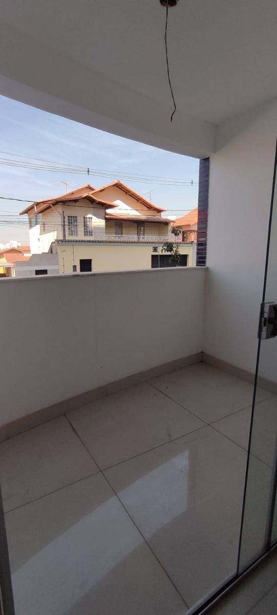 Apartamento, Serrano, 3 Quartos, 2 Vagas, 1 Suíte