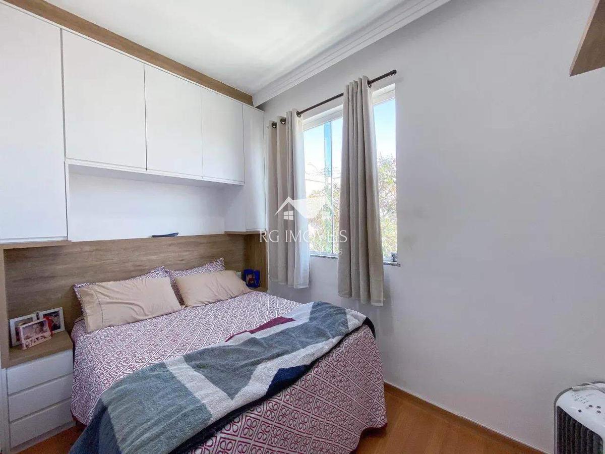 Apartamento, Miramar (barreiro), 2 Quartos, 2 Vagas, 1 Suíte