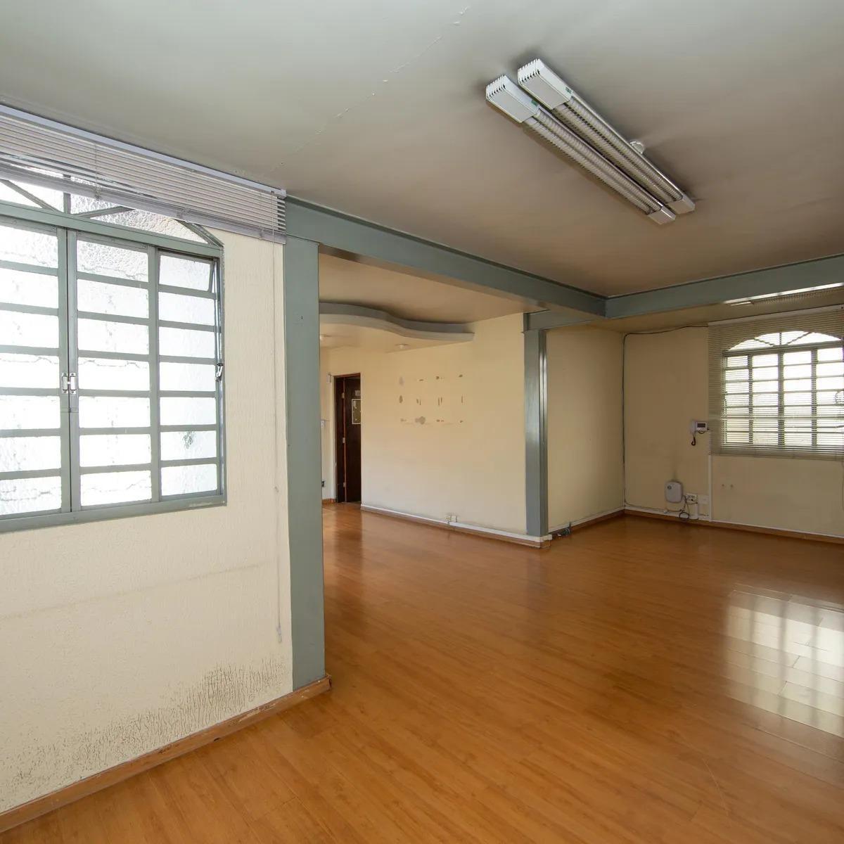 Casa, Betânia, 3 Quartos, 3 Vagas, 1 Suíte