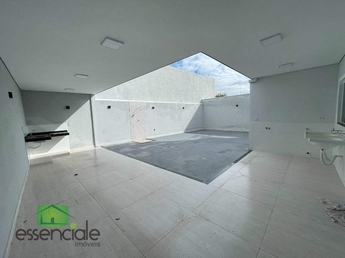 Casa, Monte Castelo, 3 Quartos, 4 Vagas, 1 Suíte