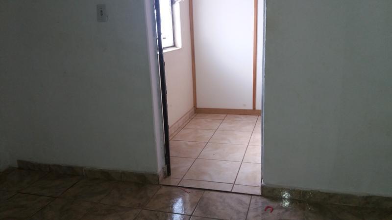 Casa, Centro, 4 Quartos, 0 Vaga, 1 Suíte