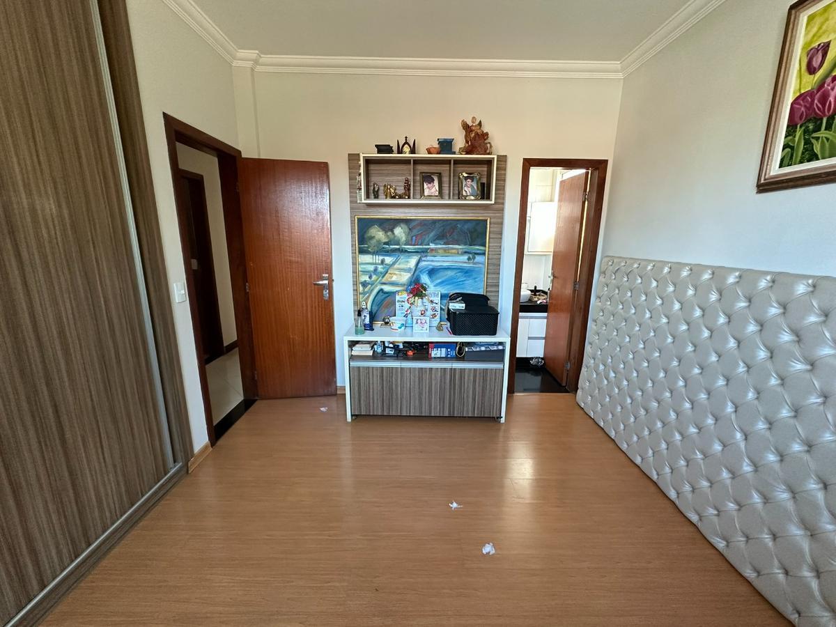 Cobertura, Planalto, 3 Quartos, 2 Vagas, 1 Suíte