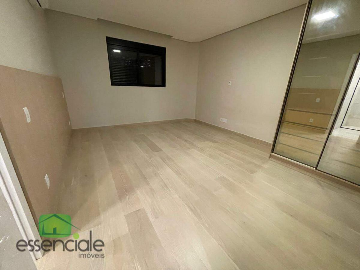 Apartamento, Centro, 3 Quartos, 6 Vagas, 2 Suítes