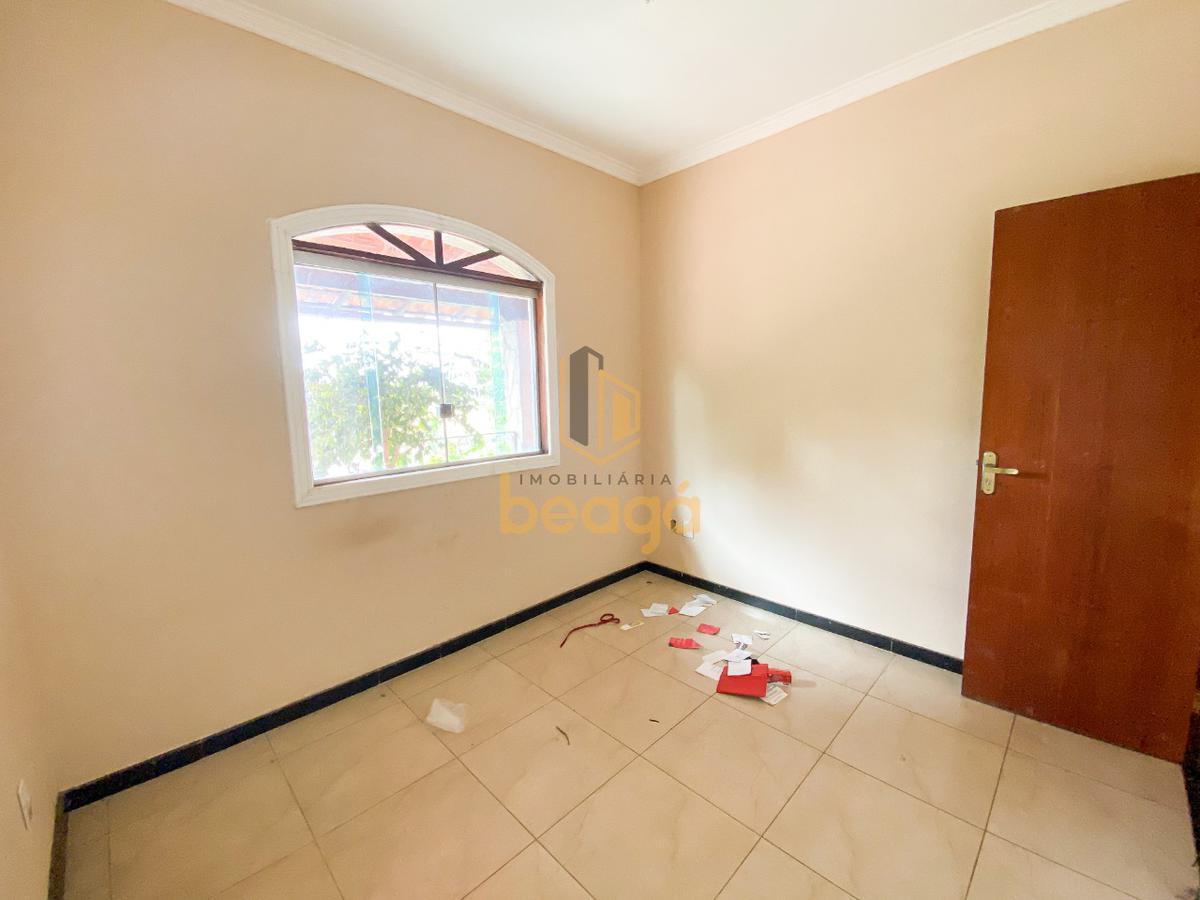 Casa, Trevo, 4 Quartos, 4 Vagas, 1 Suíte
