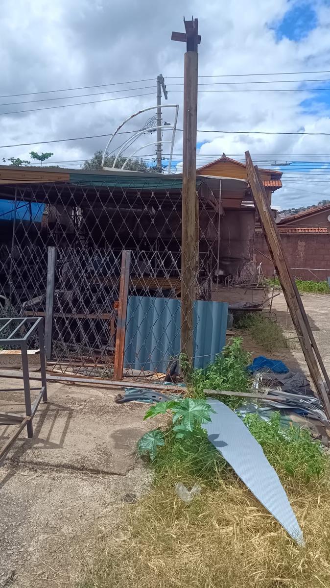 Lote, Coqueiros, 0 Quarto, 10 Vagas