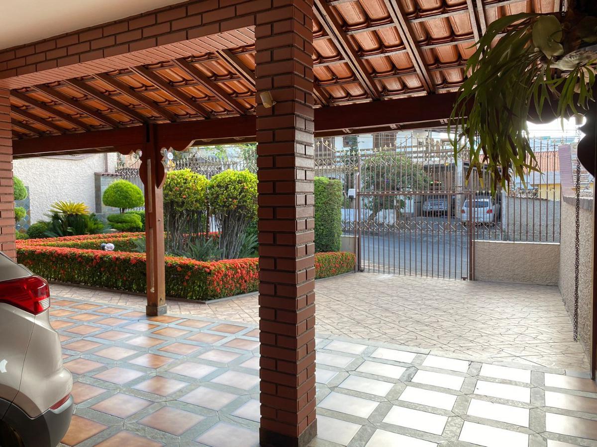 Casa, Planalto, 4 Quartos, 4 Vagas, 1 Suíte