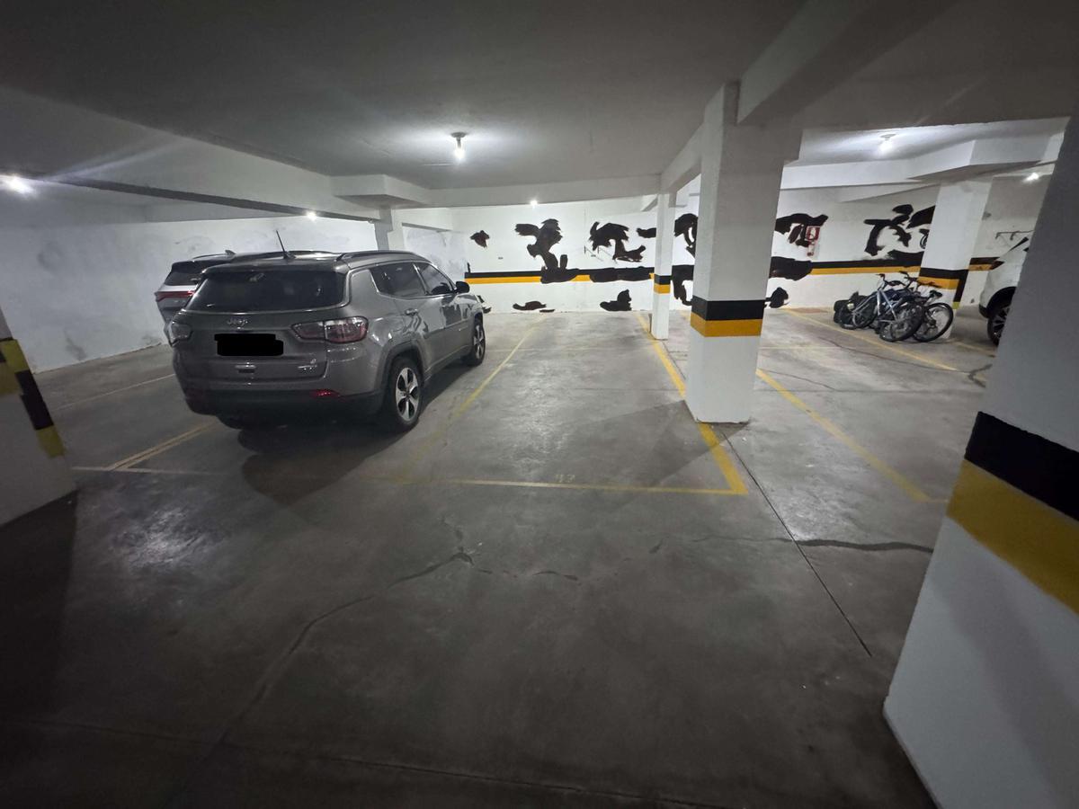 Apartamento, Fernão Dias, 4 Quartos, 2 Vagas, 2 Suítes