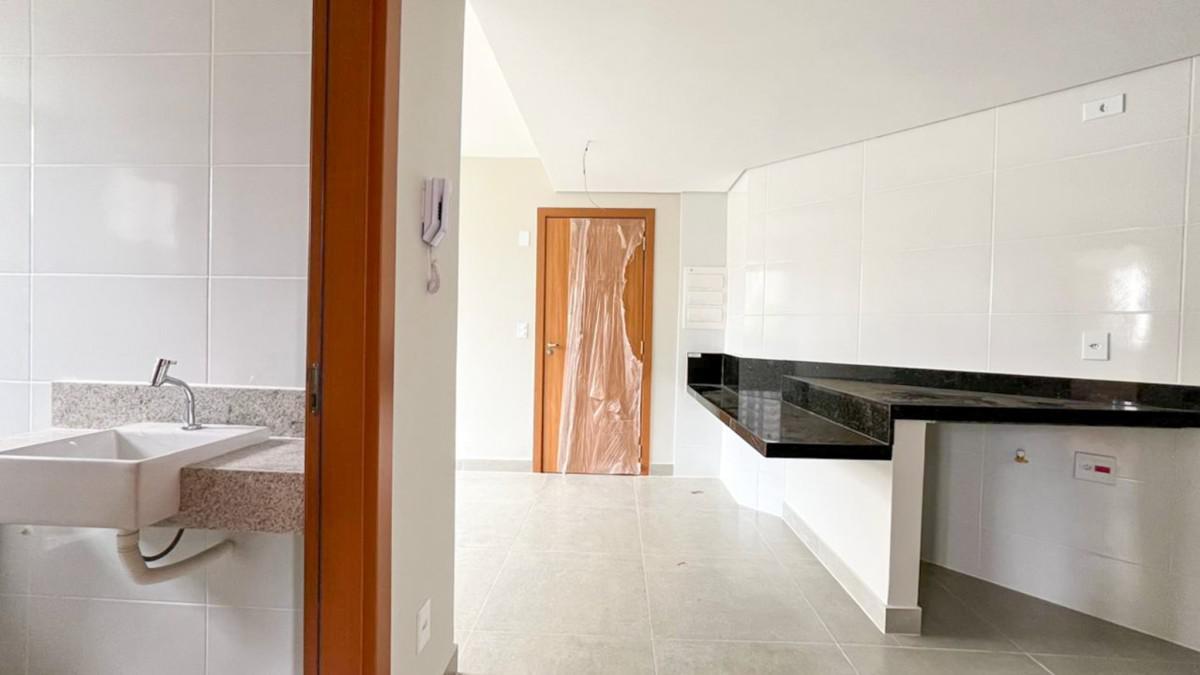 Apartamento, Funcionários, 2 Quartos, 1 Vaga, 1 Suíte