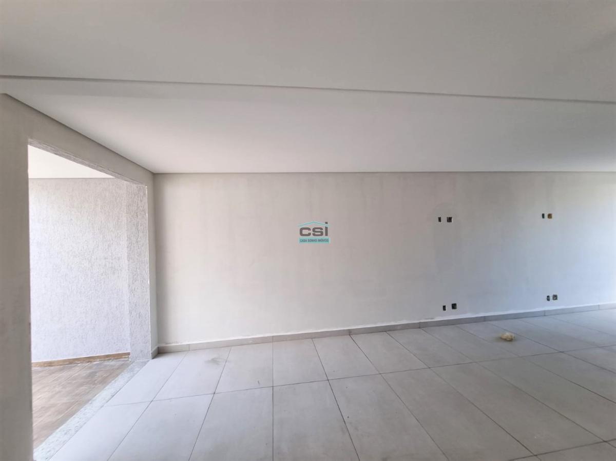 Casa, Planalto, 3 Quartos, 2 Vagas, 1 Suíte