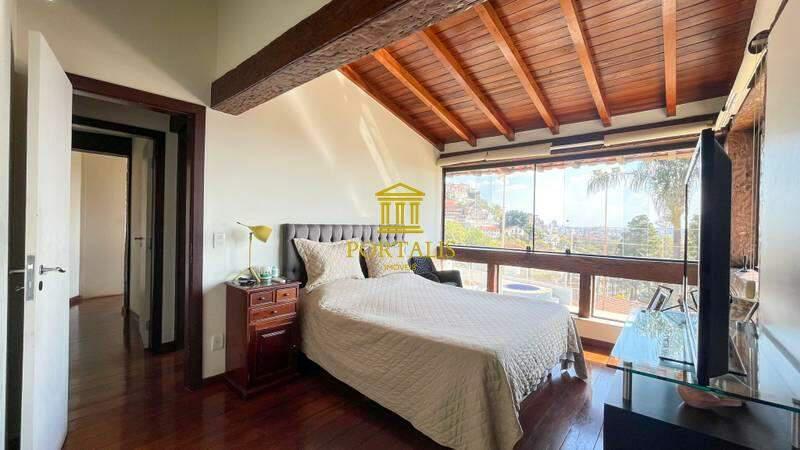 Casa, Mangabeiras, 4 Quartos, 4 Vagas, 2 Suítes