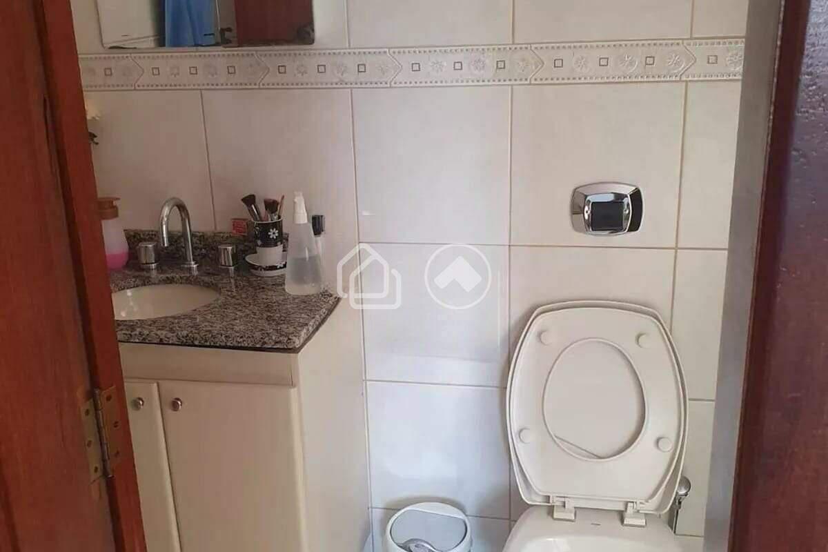 Casa, Caiçaras, 5 Quartos, 6 Vagas, 1 Suíte