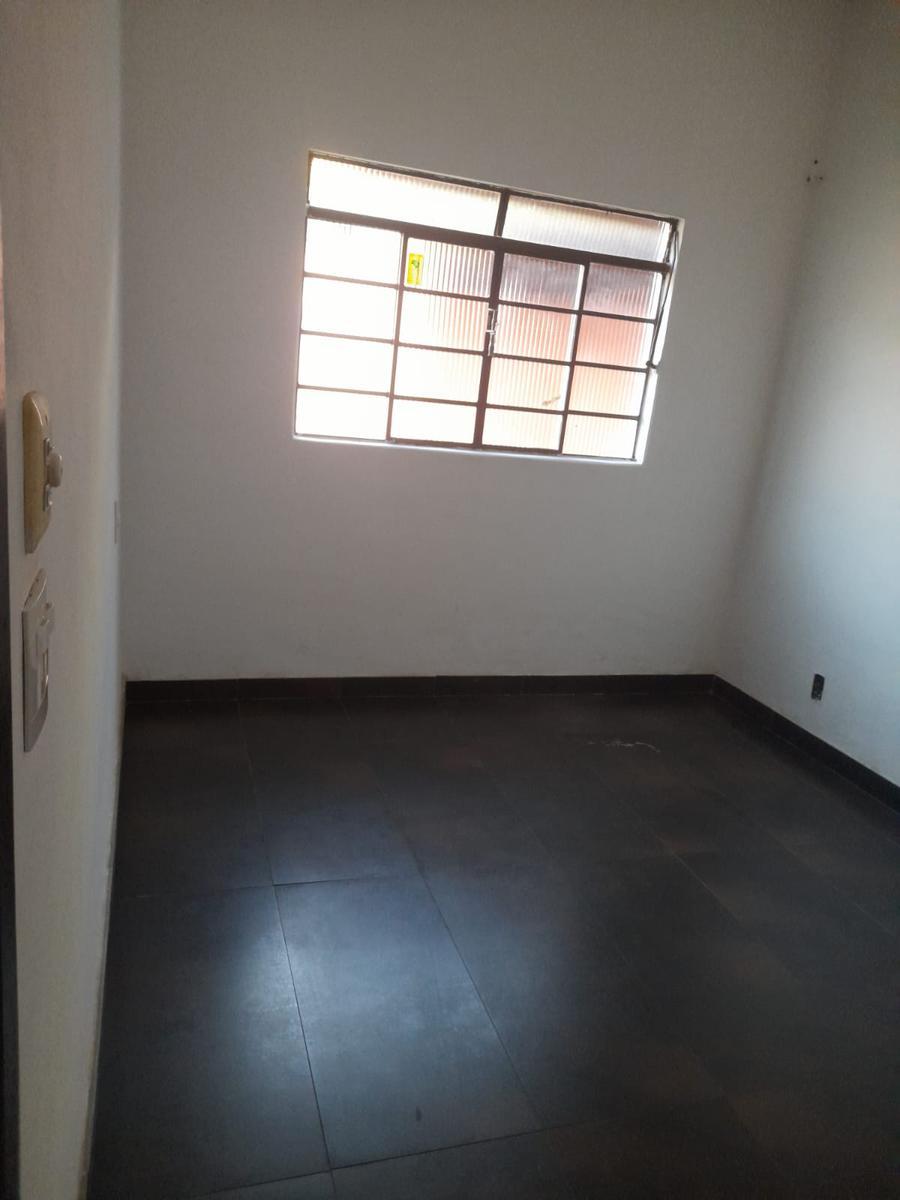 Casa, Floramar, 3 Quartos, 2 Vagas, 1 Suíte