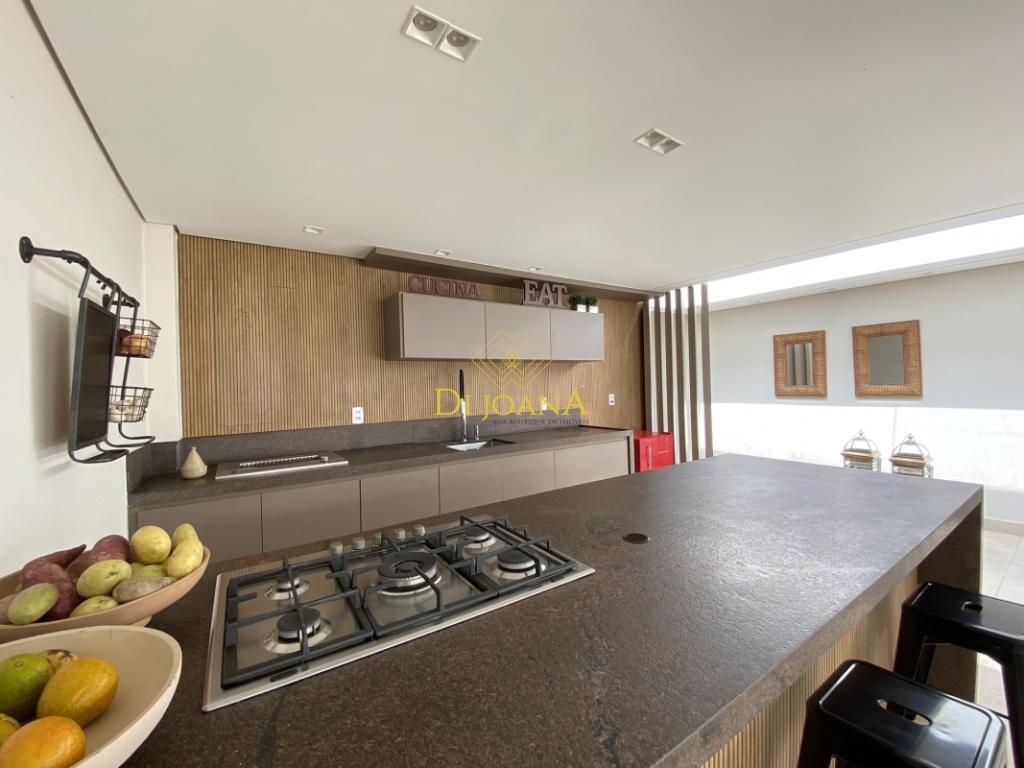 Casa, Ingá Alto, 4 Quartos, 8 Vagas, 4 Suítes