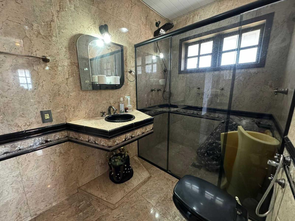 Casa, Parque Recreio, 4 Quartos, 5 Vagas, 2 Suítes