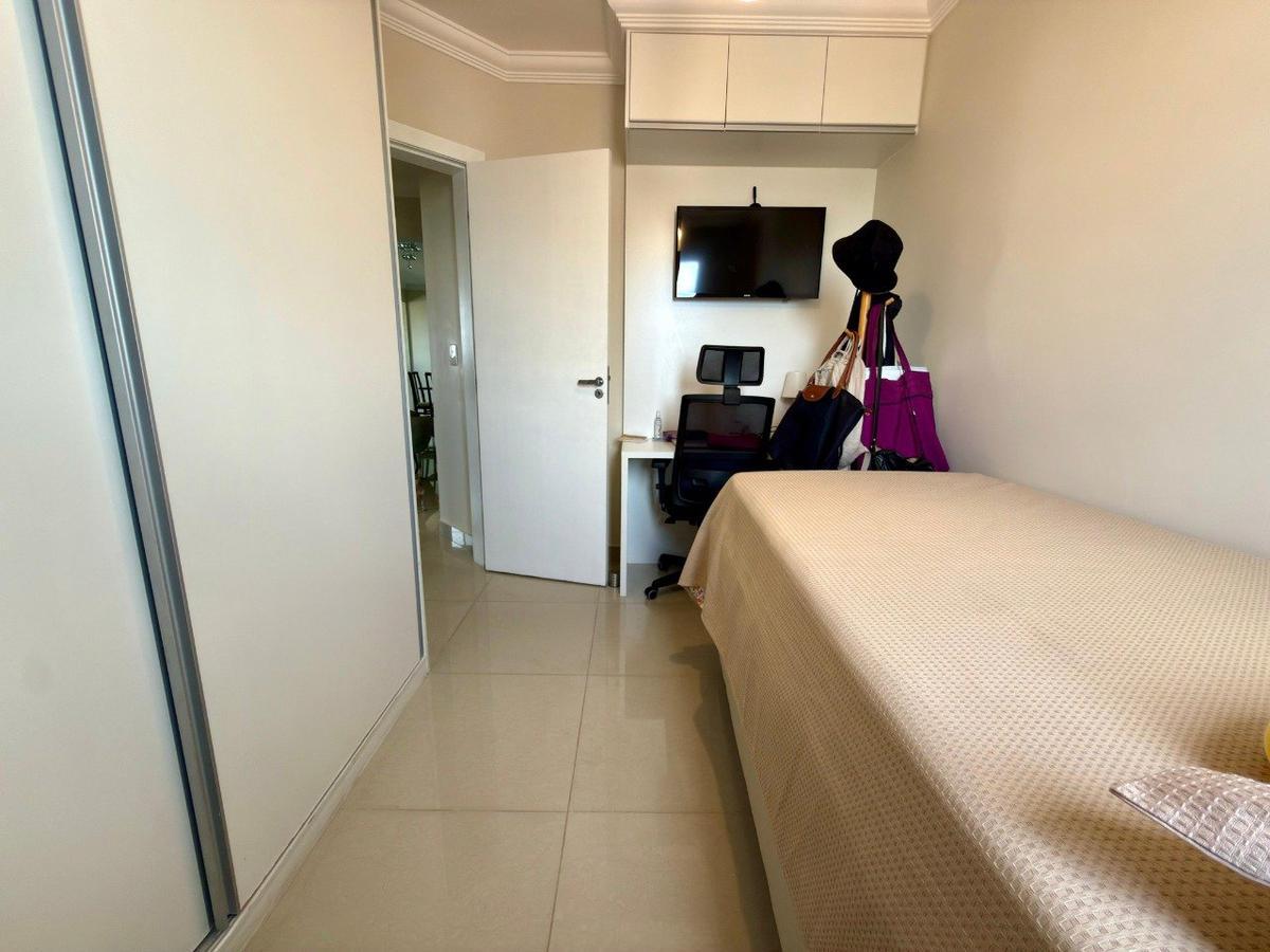 Apartamento, Itapoã, 3 Quartos, 2 Vagas, 2 Suítes