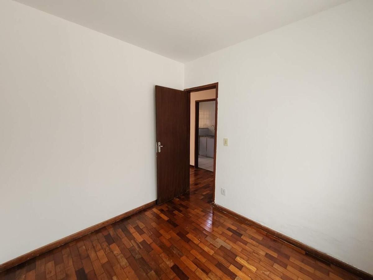 Apartamento, Floresta, 2 Quartos, 1 Vaga, 1 Suíte