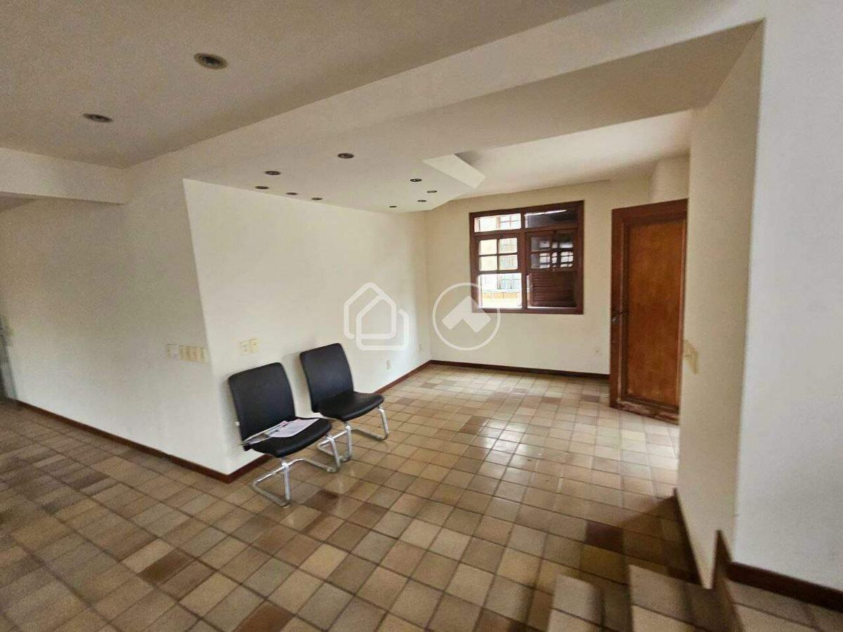 Casa, Santa Teresa, 8 Quartos, 6 Vagas, 2 Suítes