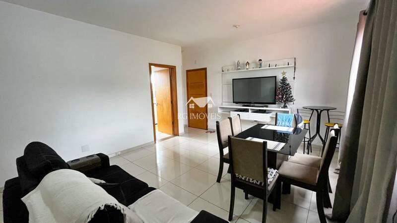Apartamento, Barreiro, 3 Quartos, 2 Vagas, 1 Suíte