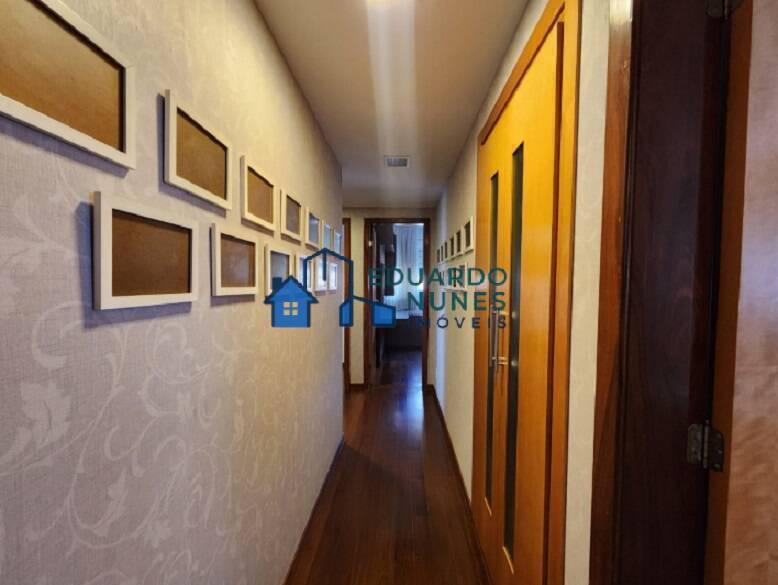 Apartamento, Funcionários, 4 Quartos, 0 Vaga, 2 Suítes