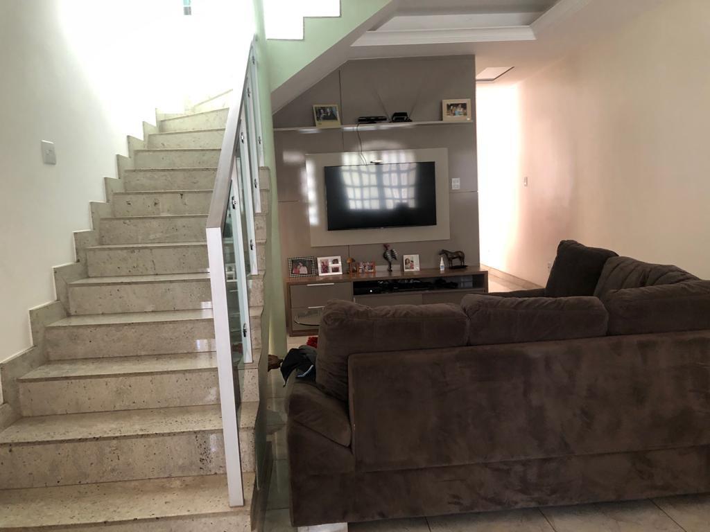 Casa, Serrano, 3 Quartos, 4 Vagas, 1 Suíte