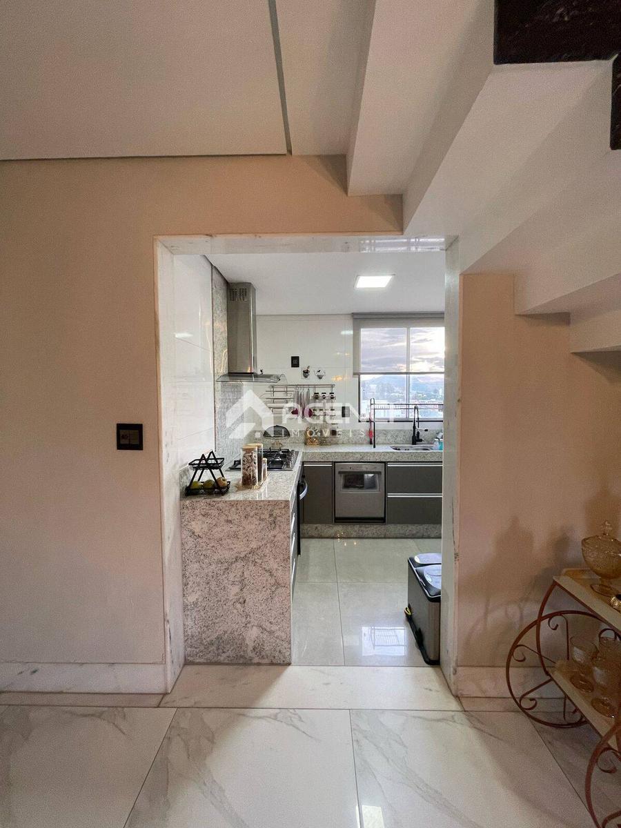 Apartamento, Cabral, 3 Quartos, 0 Vaga, 3 Suítes