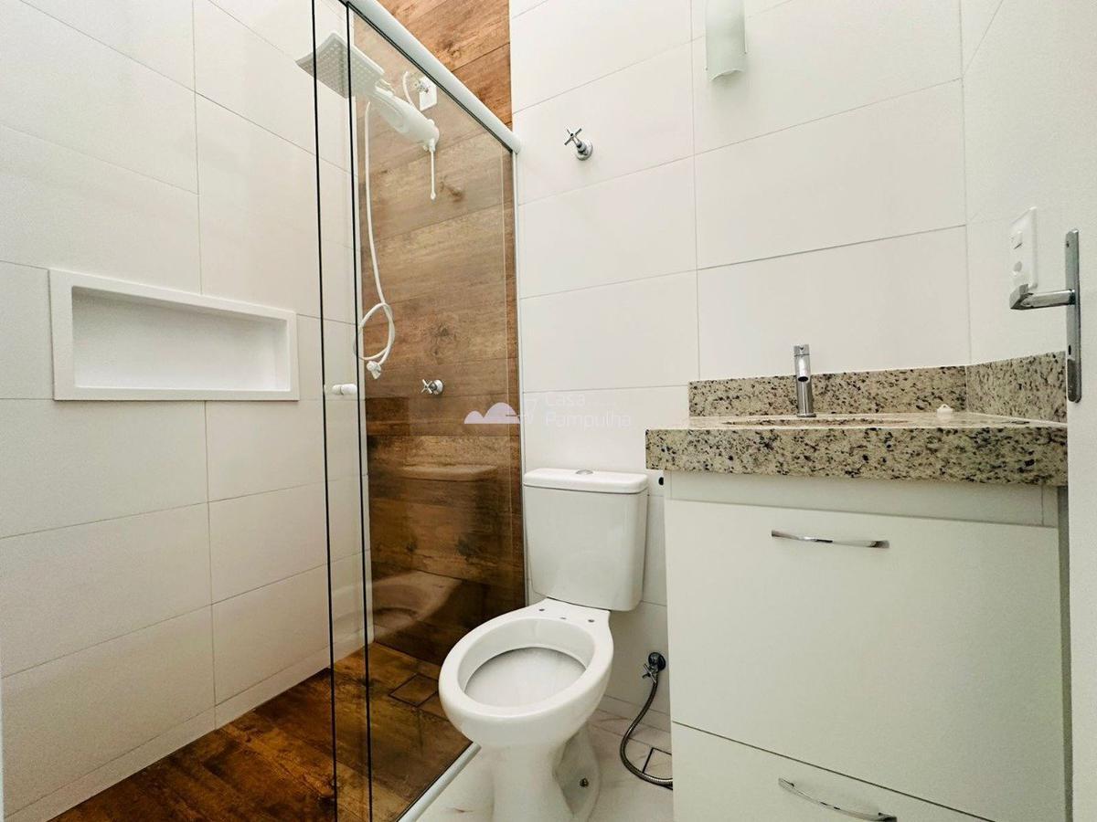 Casa, Candelária, 3 Quartos, 1 Vaga, 1 Suíte