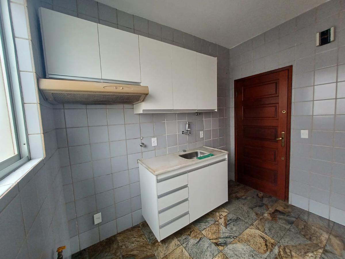 Apartamento, Sagrada Família, 3 Quartos, 2 Vagas, 1 Suíte