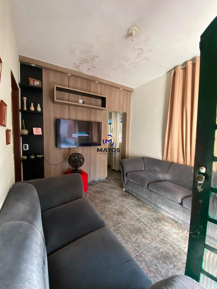 Casa, São Cosme de Baixo (são Benedito), 4 Quartos, 3 Vagas