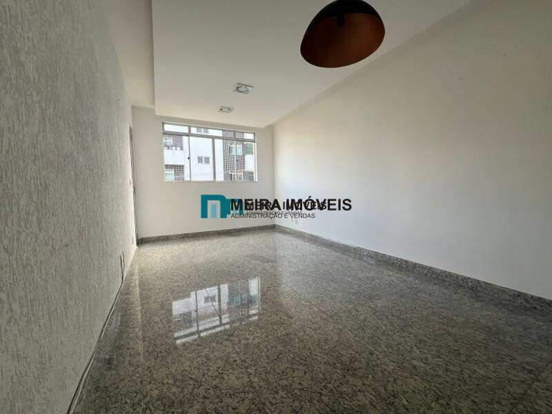 Apartamento, Sagrada Família, 3 Quartos, 2 Vagas, 1 Suíte