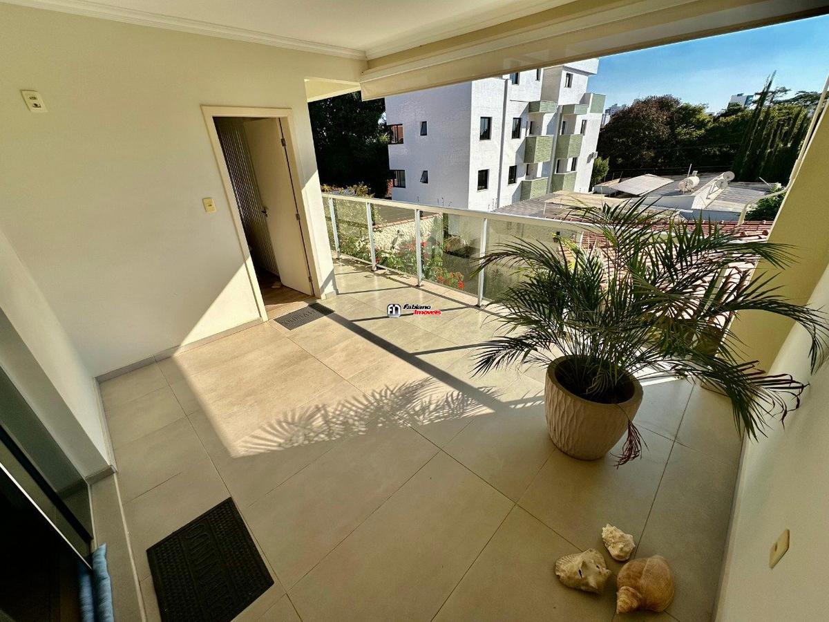 Casa, Itapoã, 4 Quartos, 4 Vagas, 2 Suítes