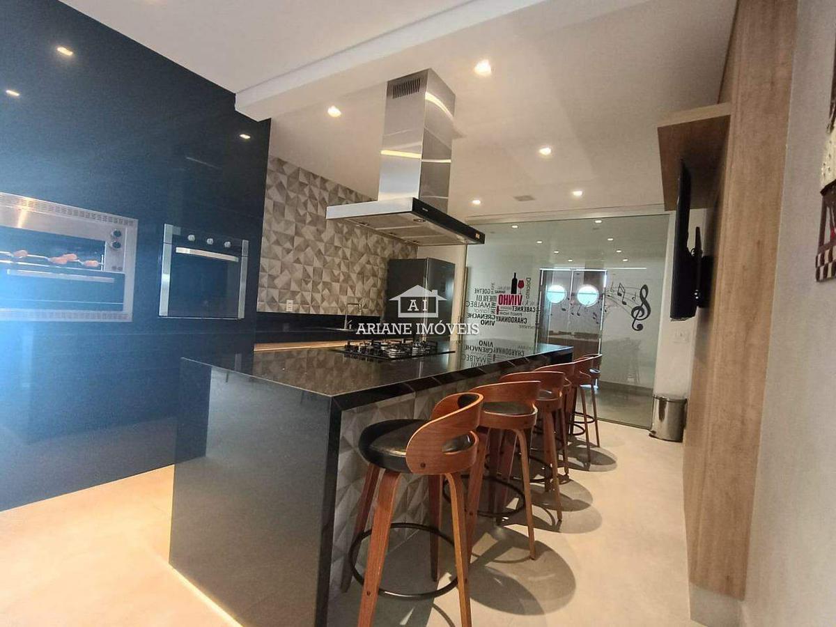 Apartamento, Centro, 2 Quartos, 2 Vagas, 1 Suíte