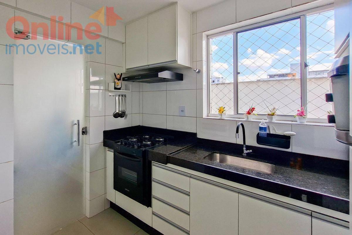 Apartamento, Sagrada Família, 3 Quartos, 0 Vaga, 2 Suítes