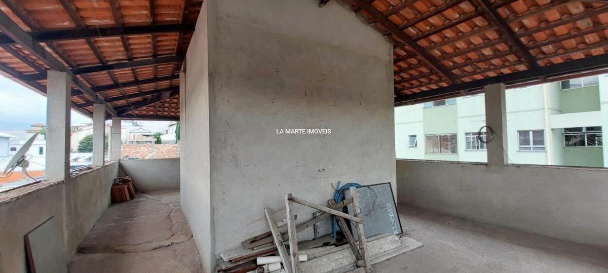Casa, Jardim Riacho das Pedras, 3 Quartos, 10 Vagas, 1 Suíte