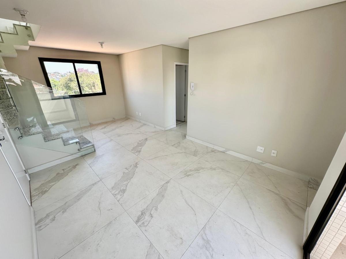 Cobertura, Itapoã, 2 Quartos, 2 Vagas, 1 Suíte