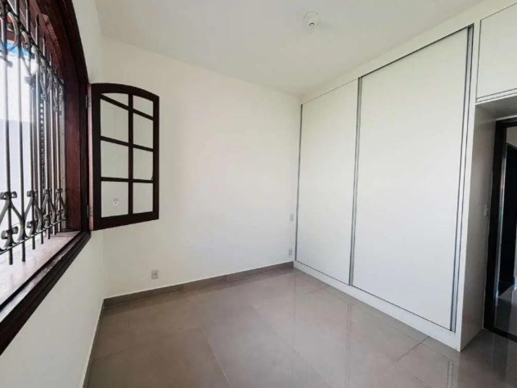 Casa, Santa Branca, 3 Quartos, 8 Vagas