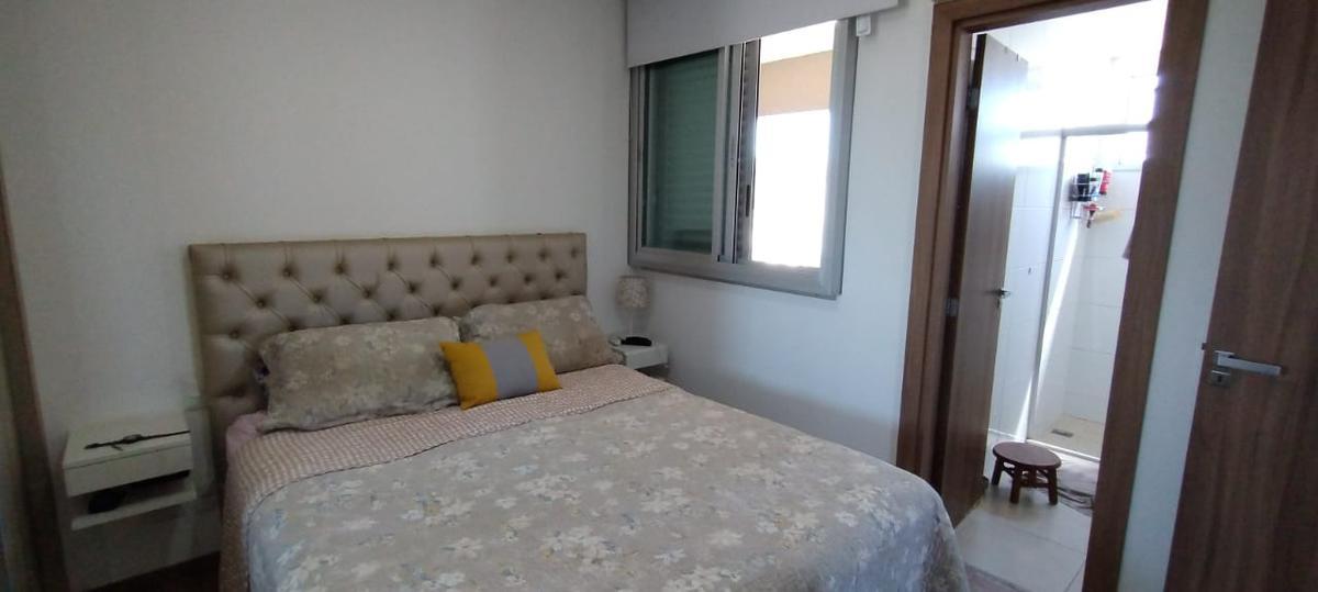 Cobertura, Santa Cruz, 4 Quartos, 3 Vagas, 1 Suíte