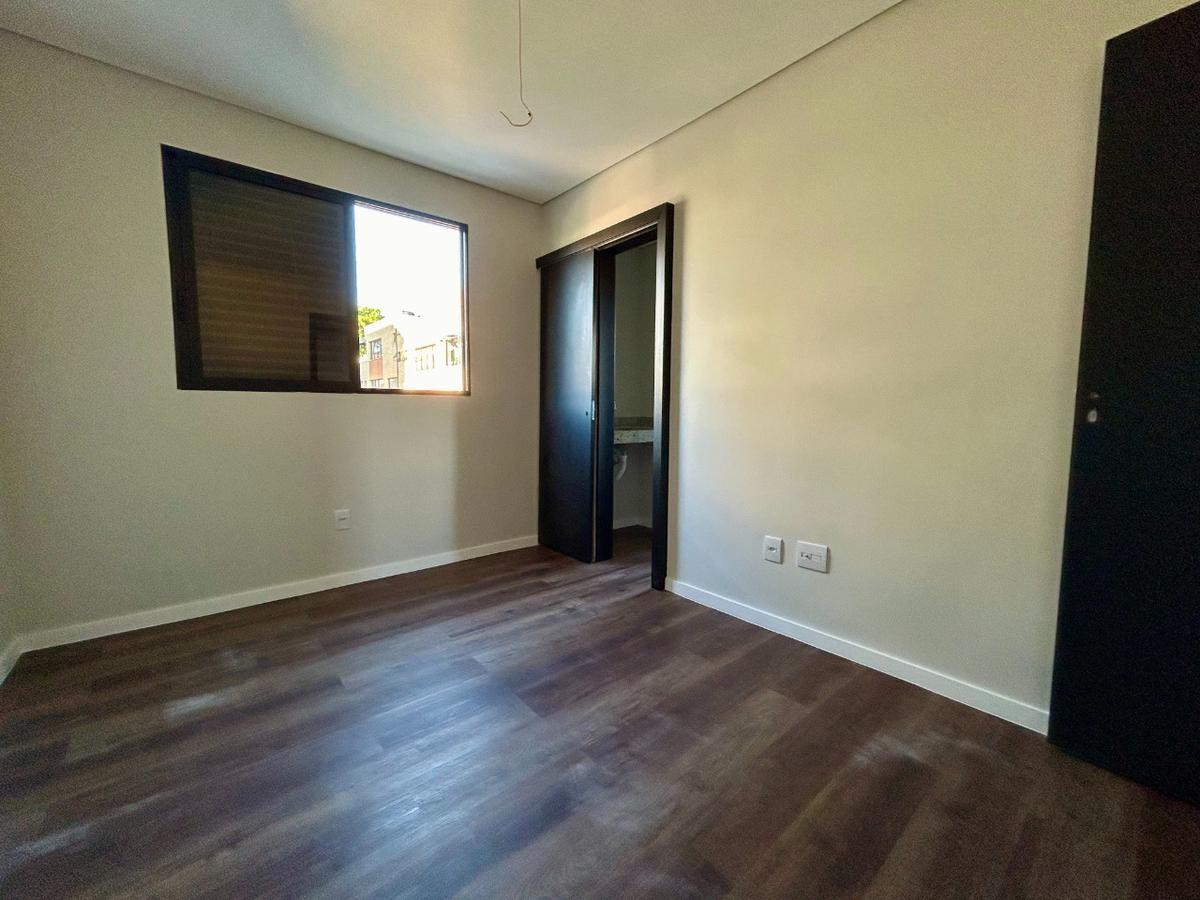 Cobertura, Liberdade, 3 Quartos, 2 Vagas, 1 Suíte