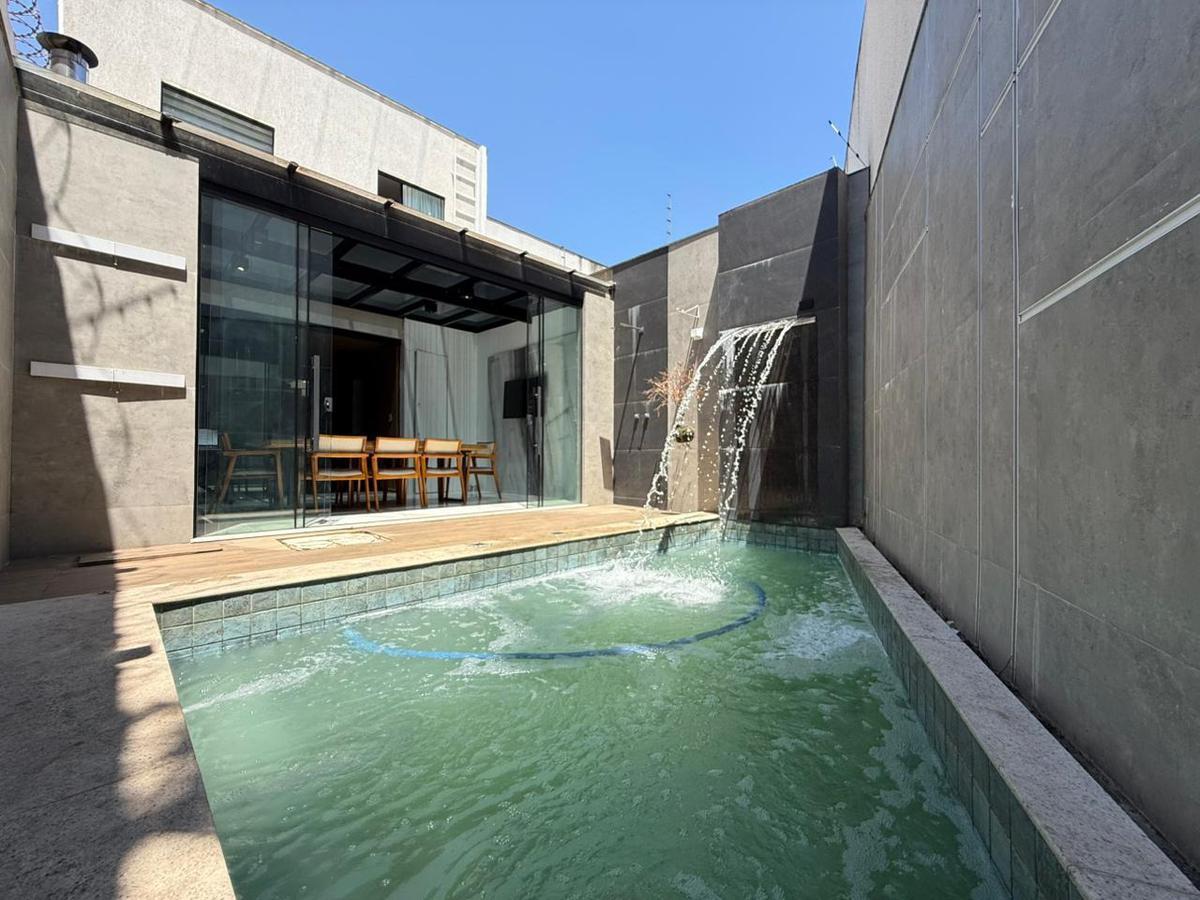 Casa, Santa Amélia, 3 Quartos, 2 Vagas, 2 Suítes