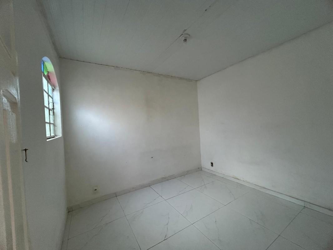 Casa, Carlos Prates, 2 Quartos, 2 Vagas