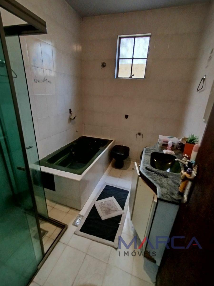 Casa, Dona Clara, 0 Quarto, 4 Vagas