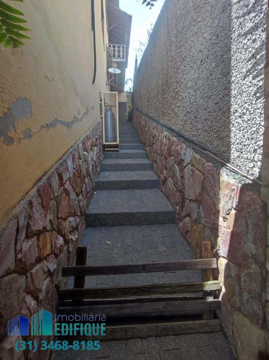 Casa, Ana Lúcia, 8 Quartos, 8 Vagas, 4 Suítes