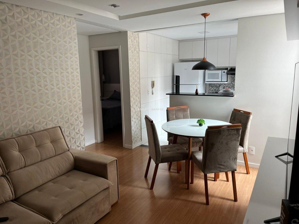 Apartamento, Parque Maracanã, 2 Quartos, 1 Vaga