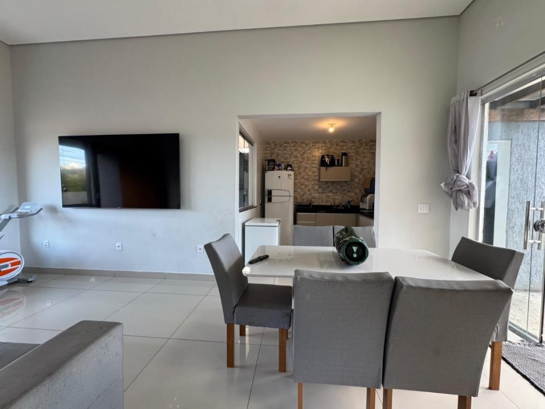 Casa, Vila Rica, 3 Quartos, 2 Vagas, 1 Suíte