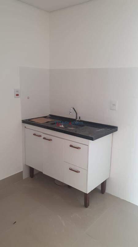 Andar, Centro, 0 Quarto, 0 Vaga