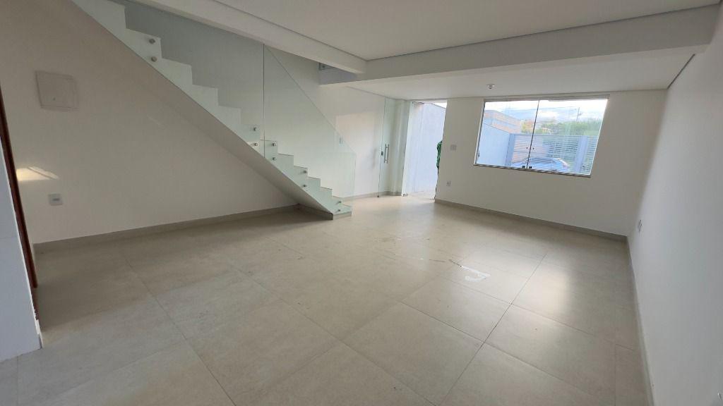 Casa, Paciência, 3 Quartos, 2 Vagas, 1 Suíte