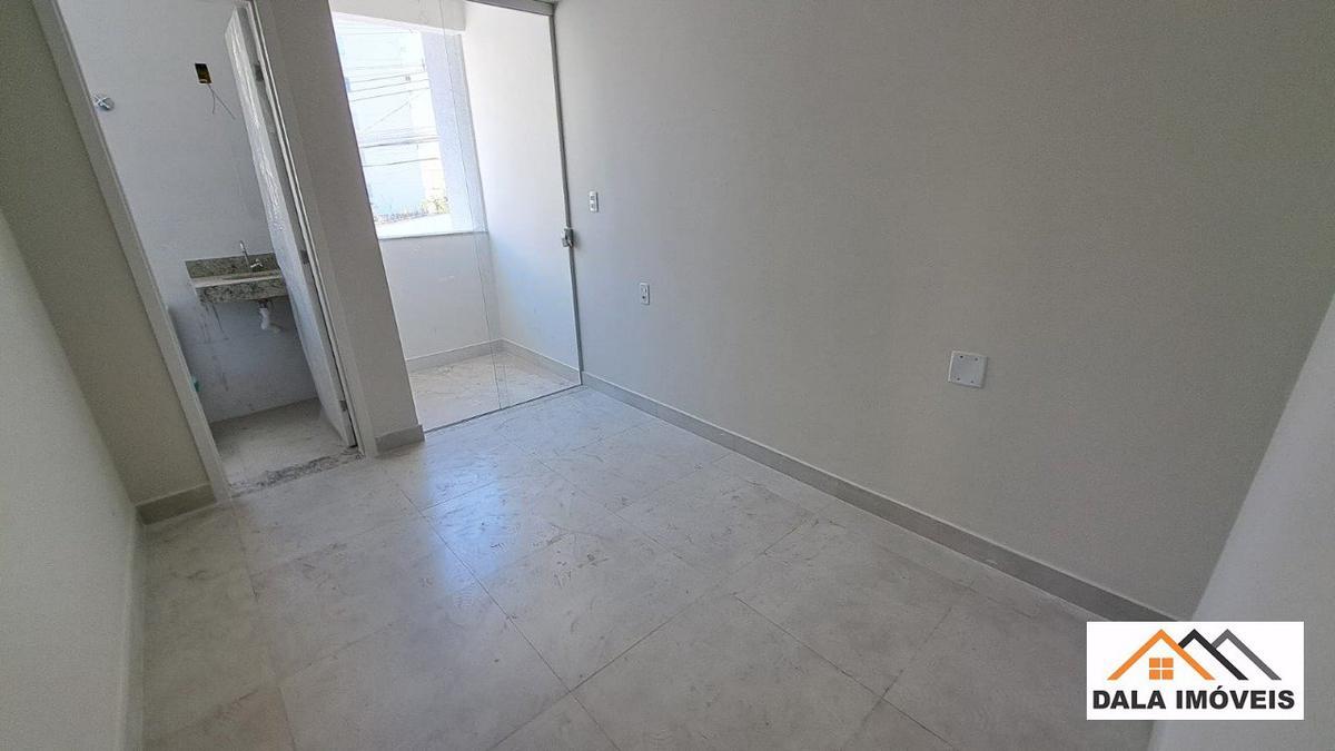 Casa, Planalto, 2 Quartos, 1 Vaga, 1 Suíte