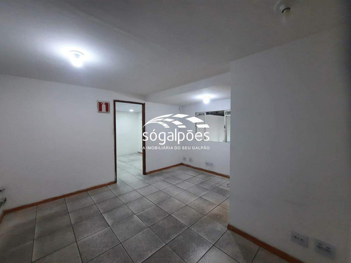 Galpão, Padre Eustáquio