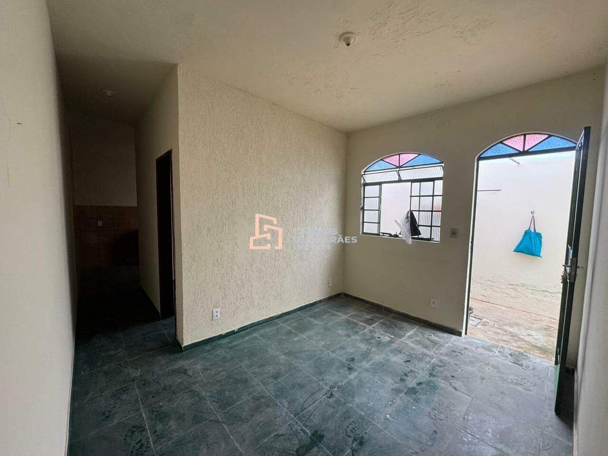 Casa, Bosque de Ibirité, 2 Quartos, 3 Vagas