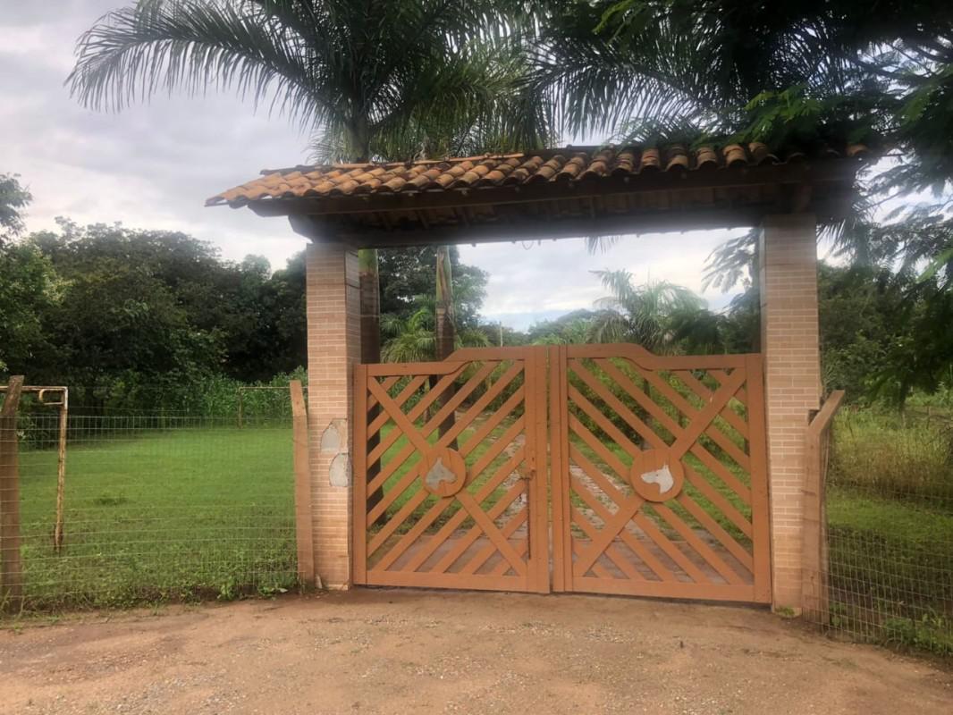 Fazenda, Centro, 4 Quartos, 0 Vaga