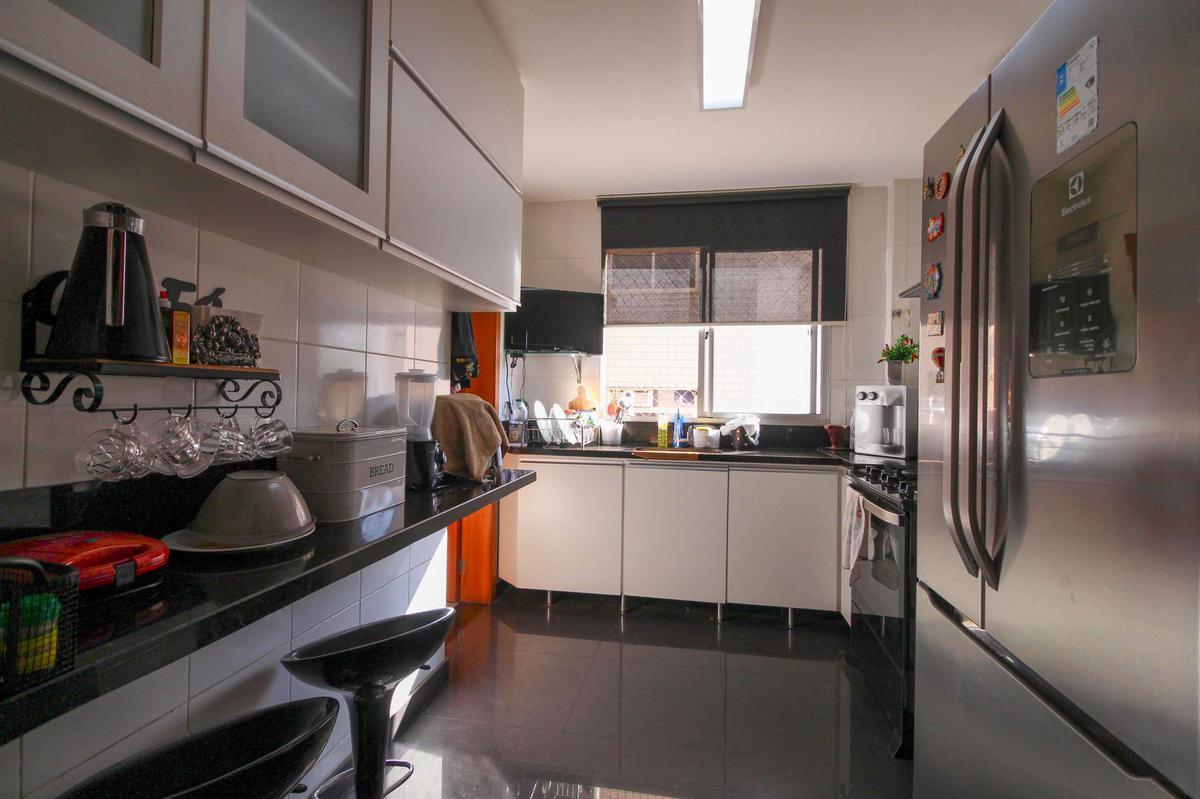 Apartamento, Buritis, 4 Quartos, 2 Vagas, 1 Suíte